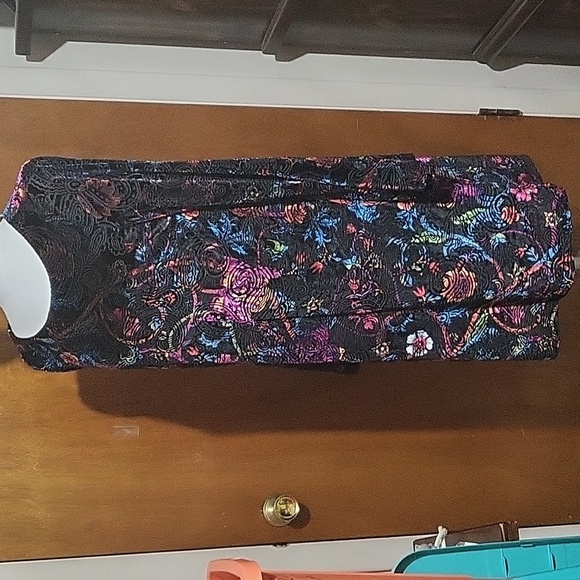ECI New York Elegant Multicolor Floral Midi  Dress Size Medium - Picture 1 of 13